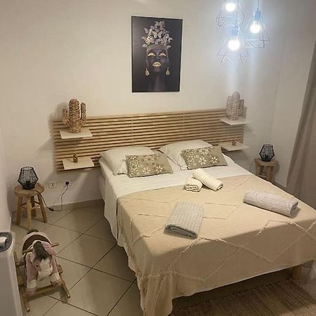 Appartement Proche Gare Tgv Nimes Luaran gambar